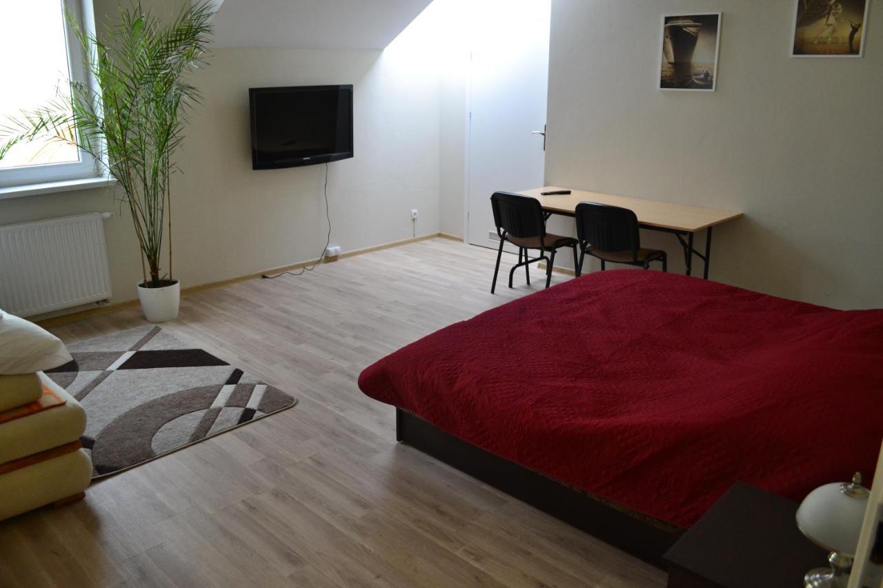 Cen Wydminy Hotell Exteriör bild